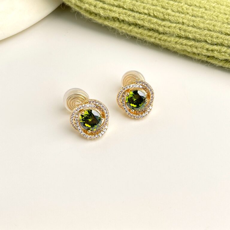 Transform Your Look with Sweet Flower Spring Earrings