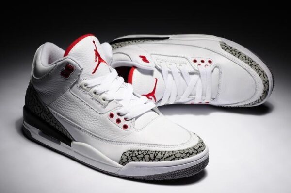 Air Jordan 3 Retro