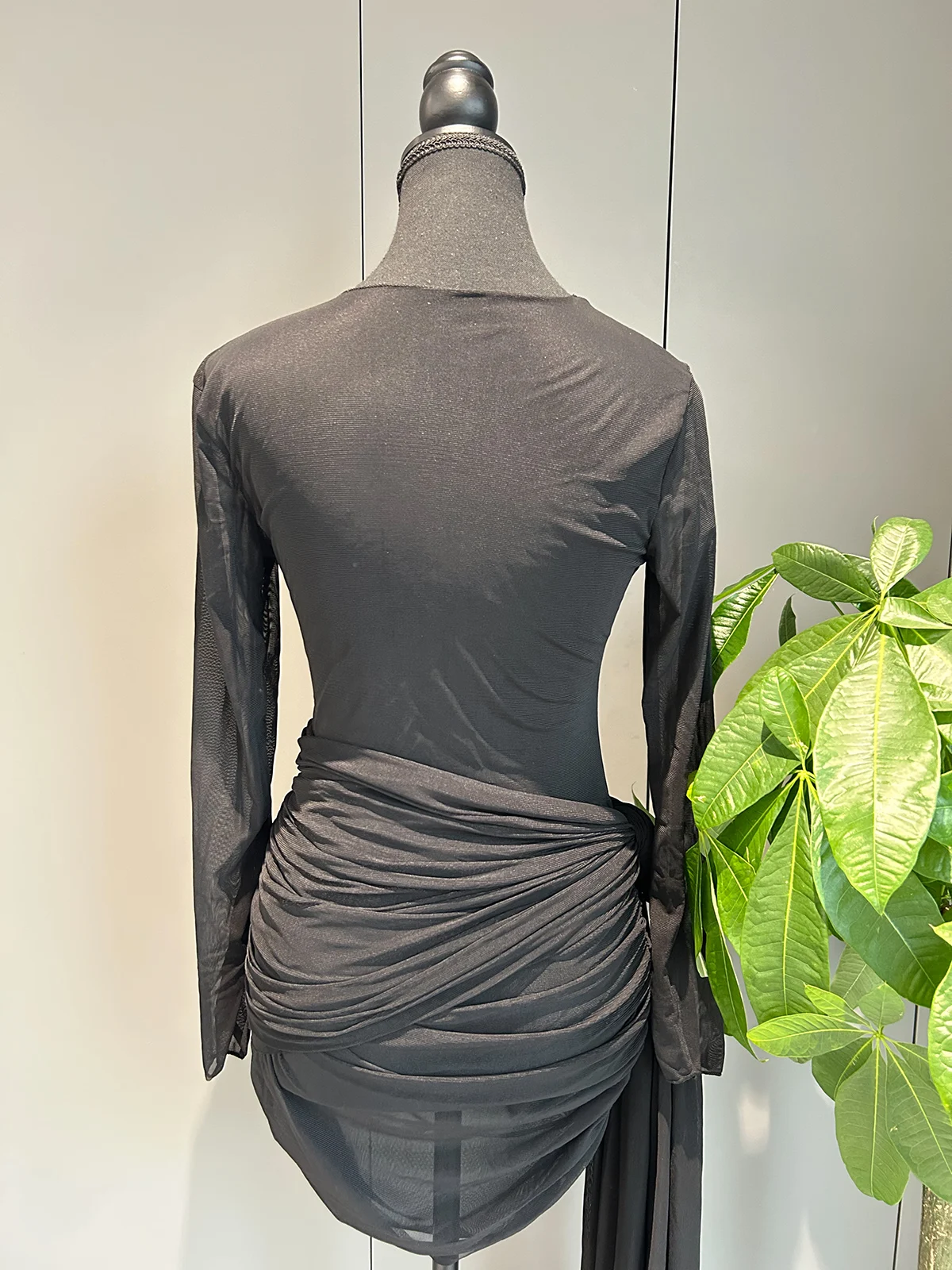 kf S731a98b4d2e34c79884ba0b081f63275G