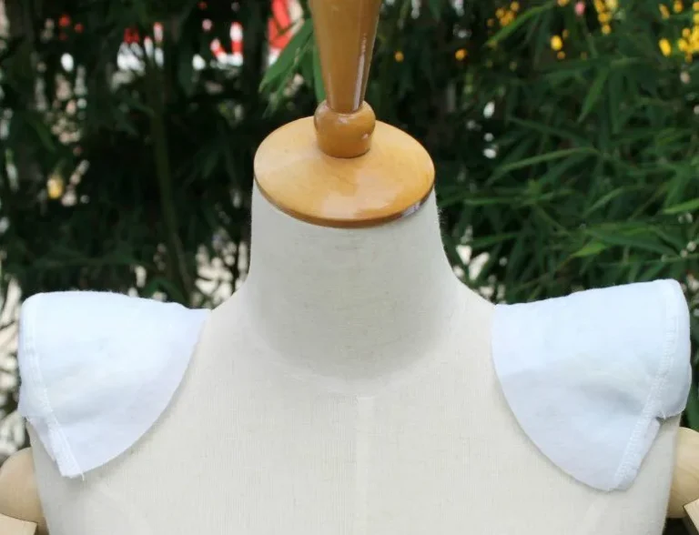 1 Pair Soft Padded 5cm Thick High Shoulder Pads ,Sewing Accessories for Blazer & Clothing Structure Enhancement