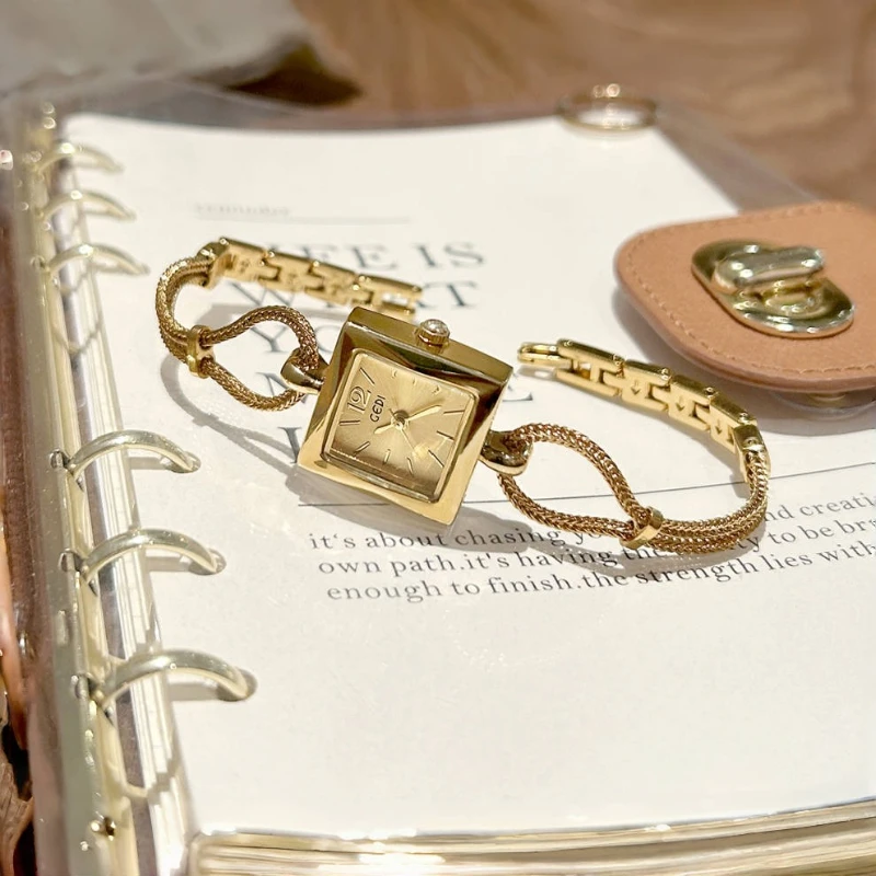 kf S3b422439071c4140852c961ac95b0ec43