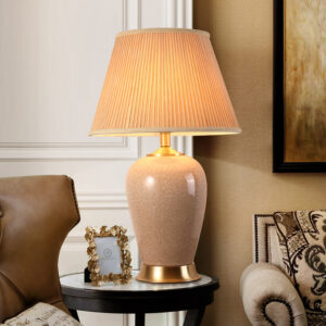 Jingdezhen Camphor Wood Ceramic American-Style Minimalist Chinese Table Lamp