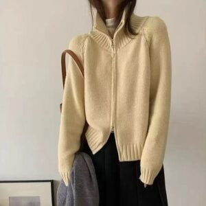 Loose-fitting Simple Stand-collar Laid-back Knit Cardigan Top