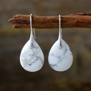 Creative, Versatile Tigers Eye Pendant And Waterdrop Earrings Set