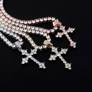 Retro Cross Pendant With Full Zirconia, Simple Religious Necklace For European And American Styles