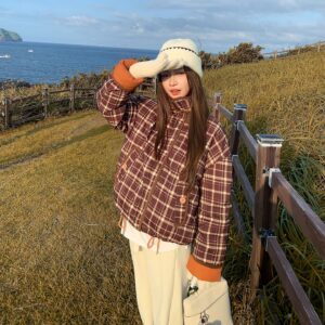 Womens Reversible Quilted Puffer Jacket With Patchwork Plaid Design