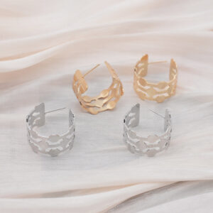 Dainty Hollow-out Earrings For Women