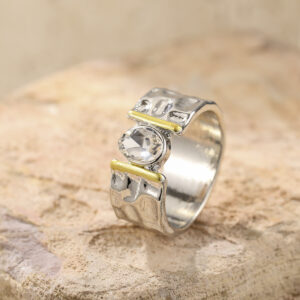 Geometric Hollowed-Out Gold-Inlaid Vintage Creative Ring