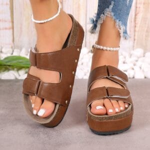 Womens Beach Shoes With Thick Soles Rivets Velcro Straps And Round Toes