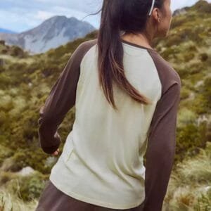 Womens Color-Block Versatile Round-Neck Breathable Sports Top