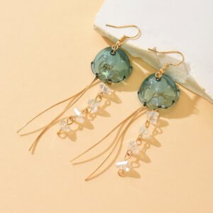 Fashionable Tassel Sparkling Crystal Pendant Earrings