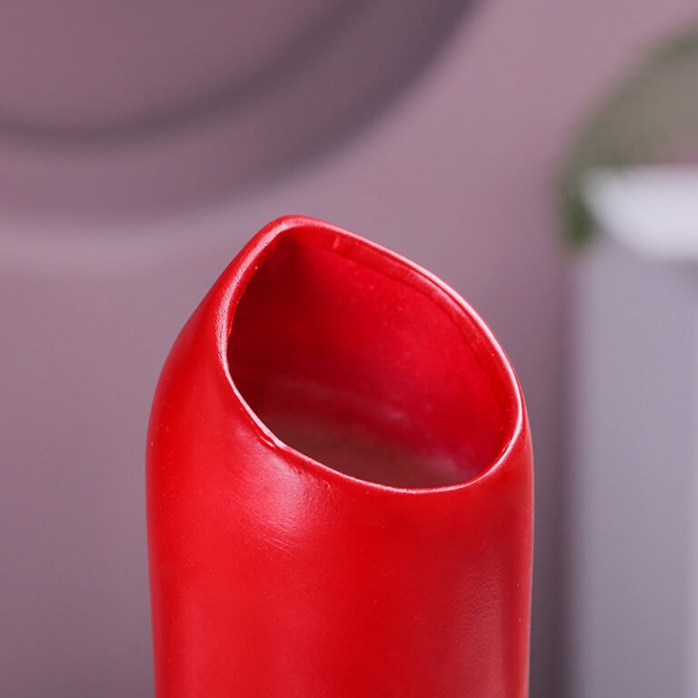 Creative Light-Luxury Modern Living Room Metal Lipstick-Shape Flower Vase