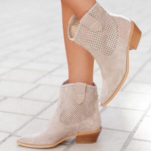 Womens Mid-Heel Boots In Large Sizes With Embossed Suede