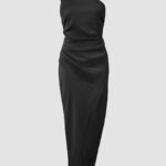 European And American-style Solid-color One-shoulder Pleated Slit Dress