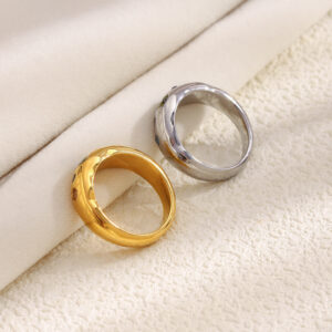 Geometric Zircon Color Diamond Ring For Women