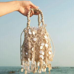 French-style Retro Sequined Woven Tassel Cotton-Linen Shell-shaped Hollow Elegant Clutch Bag