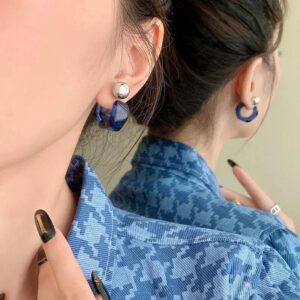 1 Pair Korean Trendy Acrylic C-Shaped Hoop Earrings, Youthful, Stylish & Exquisite Personalized Design Earrings For Women