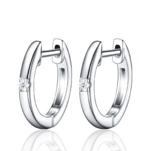 A Luxurious And Fashionable Minimalist Jewelry Earring Set Featuring Top-quality Moissanite Stones, Made Of S925 Silver Electroplated With Platinum.