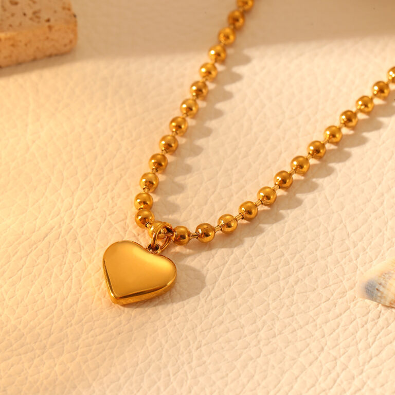 Light Luxury Colorfast Heart-Shaped Bead Jewelry Set