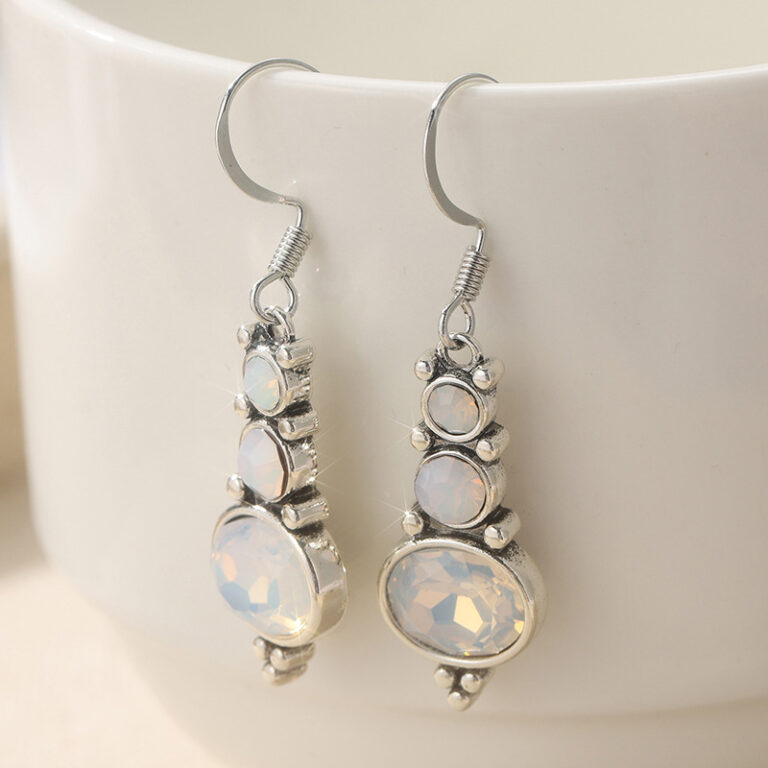 Retro-style Fashion Jewelry Women’s Earrings