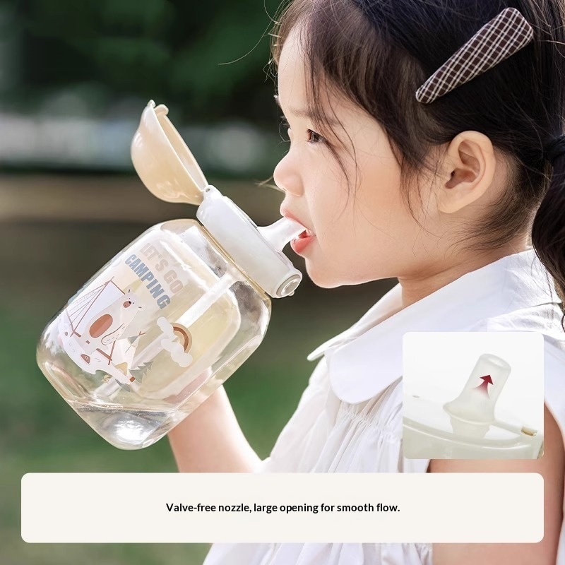 Children’s Direct-drinking Water Bottle With A Straw
