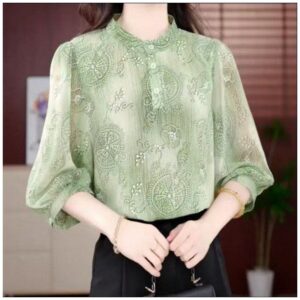 Women's Floral Summer Shirt, Loose-Fit Fashionable Crew-Neck Top