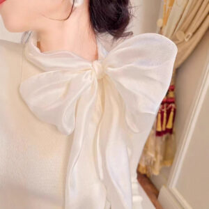 Slim-fit Knitted Top With A Bow New Autumnwinter Style