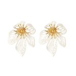 1 Pair Metal Hollow Out Floral Stud Earrings For Women, Exaggerated Statement Style Fashion Flower Earrings Trendy Women's Ear Jewelry