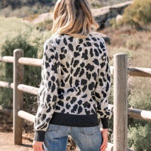 Women's Fashion Leopard-Print Pullover Crewneck Sweater