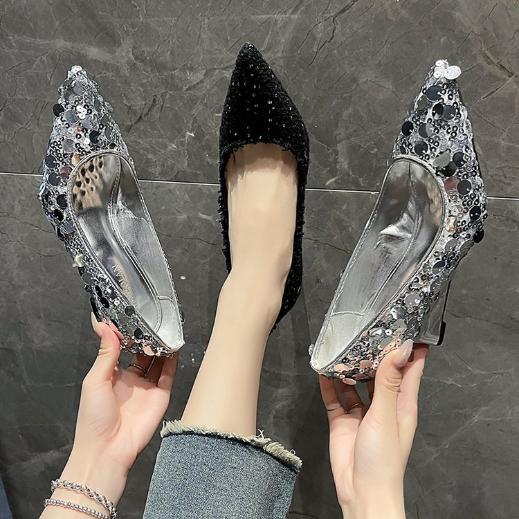 2026 New Arrival Women’s Pointed-Toe Wedge Heels Stylish Minimalist Slip-On Pumps Versatile Elegant Design