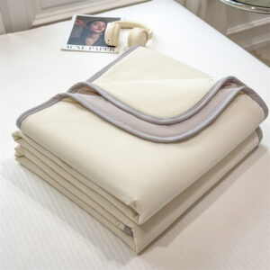 Class A Maternal InfantGrade Cooling Silk Summer Quilt MachineWashable For Single Or Double Beds