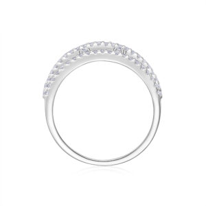 A Luxurious And Fashionable Minimalist Jewelry Ring Featuring Top-quality Moissanite, Made Of S925 Silver Electroplated With Platinum.