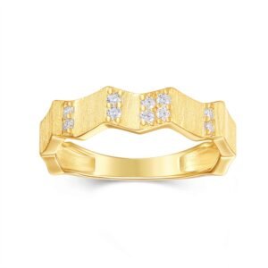 Engraved With Top-quality Moissanite, This Luxurious And Fashionable Minimalist Jewelry Set Features Silver Pieces Electroplated With Gold.