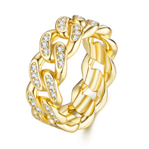 Engraved With Top-quality Moissanite, This Luxurious And Fashionable Minimalist Jewelry Set Features Silver Pieces Electroplated With Gold.