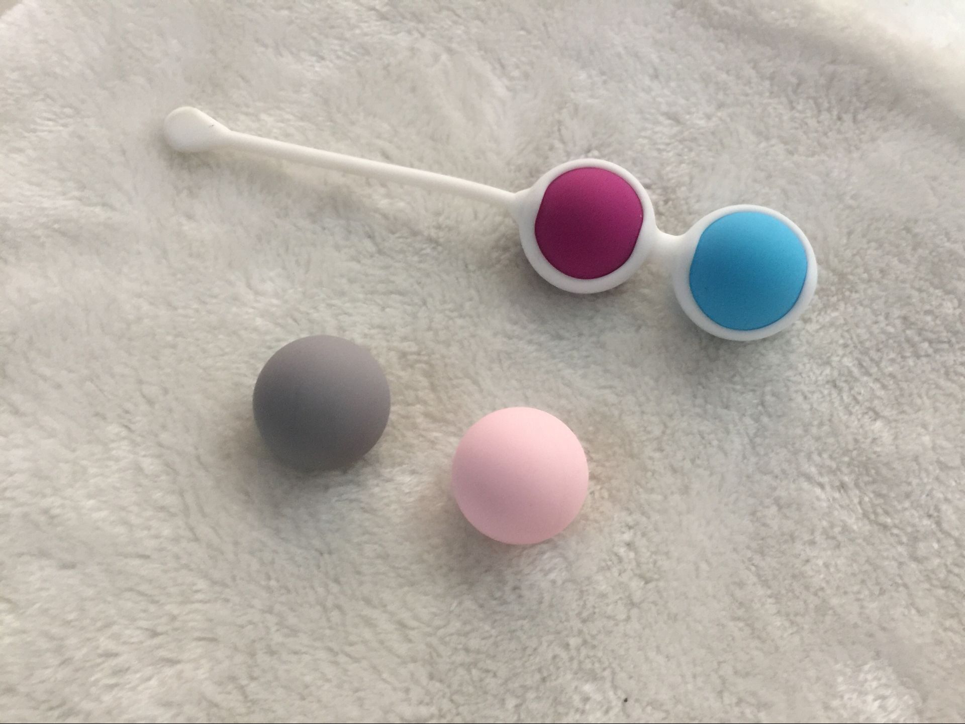 4-Pack Silicone Kegel Balls