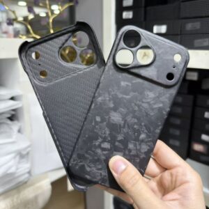 Suitable For 17 Pro Max Carbon Fiber Phone Case With Precision Holes, Business-Style Forged Texture Protective Cover