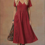 Women's V-neck Short-sleeve Pocketed Loose-fitting Fashionable Dress