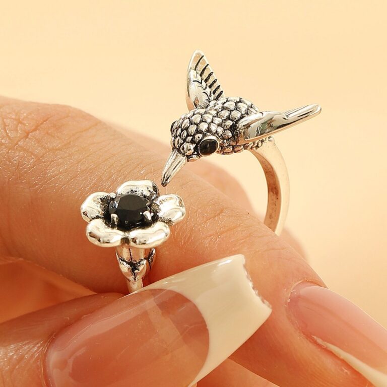 Fashionable Flying Bird Stud Earrings