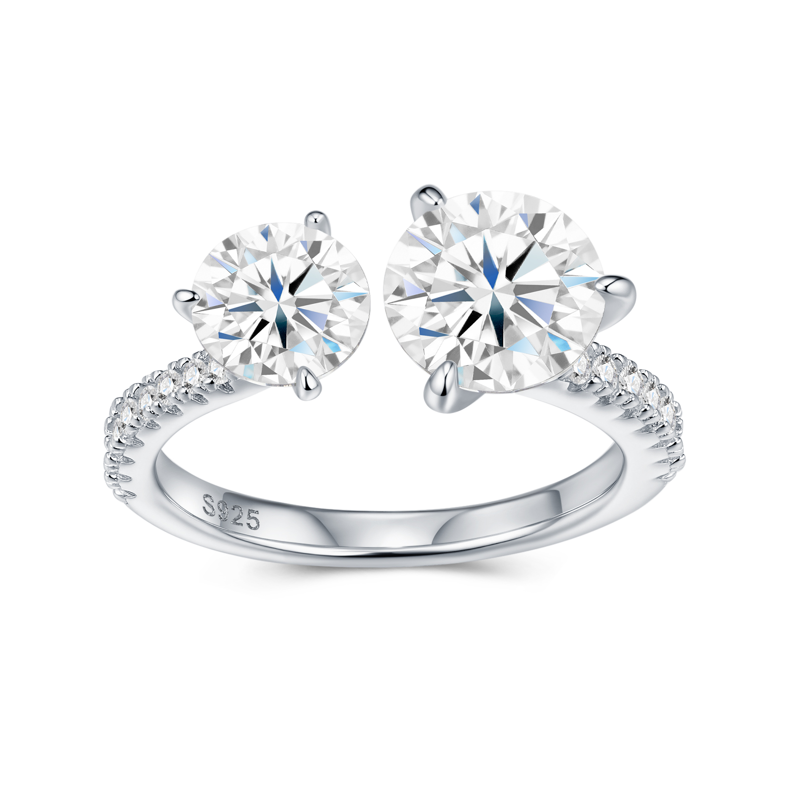 A Luxurious And Fashionable Minimalist Jewelry Ring Featuring Top-quality Moissanite, Made Of S925 Silver Electroplated With Platinum.