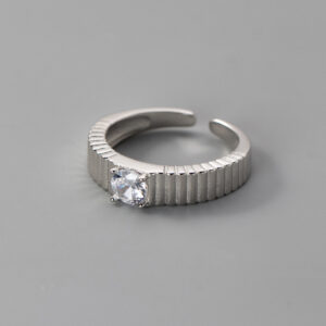 Korean-style Minimalist Vertical-stripe Zircon Ring