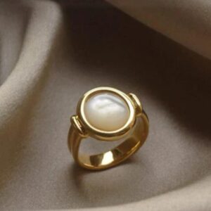 White Shell Electroplated Stainless Steel Ring Jewelry