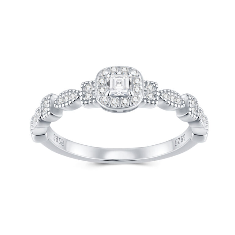 A Luxurious And Fashionable Minimalist Jewelry Ring Featuring Top-quality Moissanite, Made Of S925 Silver Electroplated With Platinum.