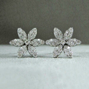 Snowflake Flower Zircon Stud Earrings Simple And Versatile