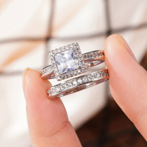 Women’s Luxurious Geometric High-End Fashion Couple Rings