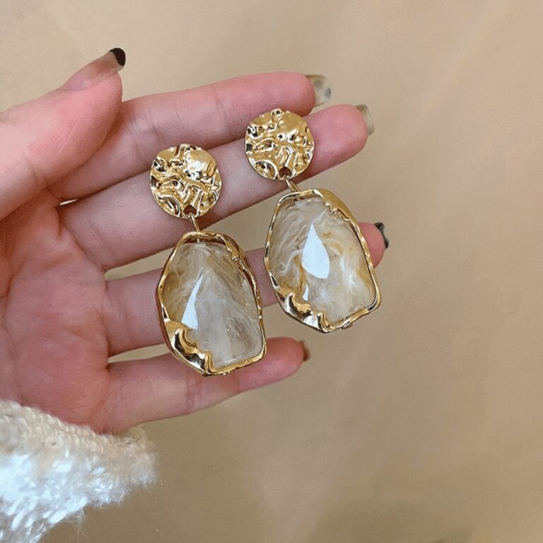 Elegant Vintage Irregular Resin Geometric Earrings For Women, Perfect For Banquets, Parties & Vacations