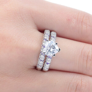 New Copper Ring Inlaid With Zirconia