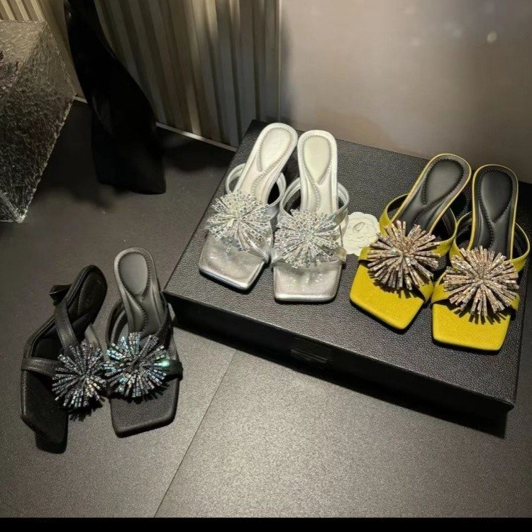 2026 Spring-Summer Fashion Firework Rhinestone Chain High-End Design Influencer Outdoor Wear Non-Slip Square Toe High Heel Sandals - Image 3