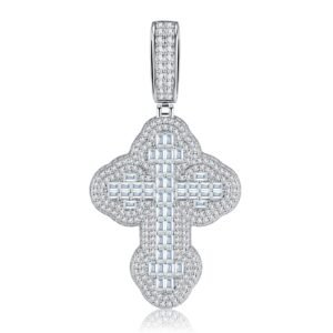 A Luxurious And Fashionable Minimalist Jewelry Pendant Necklace Featuring Top-quality Moissanite, Made Of S925 Silver Electroplated With Platinum.