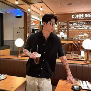 Hollow-out Knitted Short-Sleeve Men’s Half-Sleeve T-Shirt