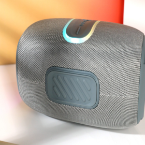 Portable Speakers With Dynamic Colourful LED Lights